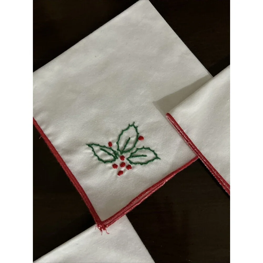 Vintage Embroidered Holly Christmas Napkins Set Of 4